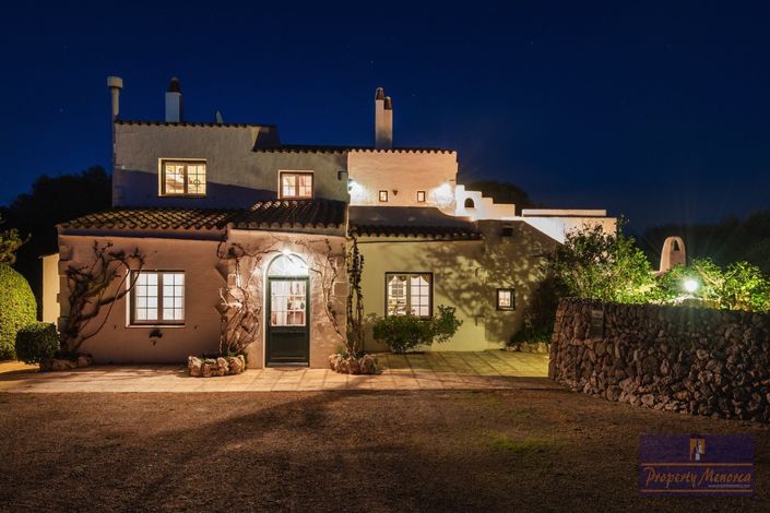 Image No.23-12 Bed Villa for sale