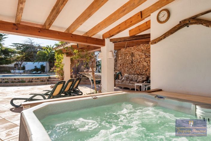 Image No.36-12 Bed Villa for sale