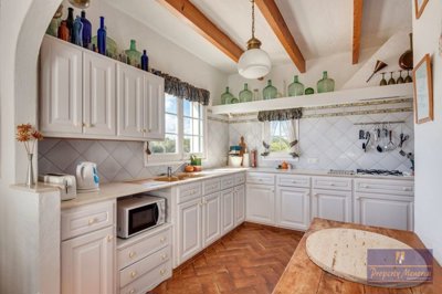 472-villa-for-sale-in-es-castell-9914-large