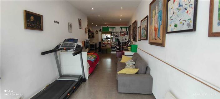 Image No.19-3 Bed Townhouse for sale