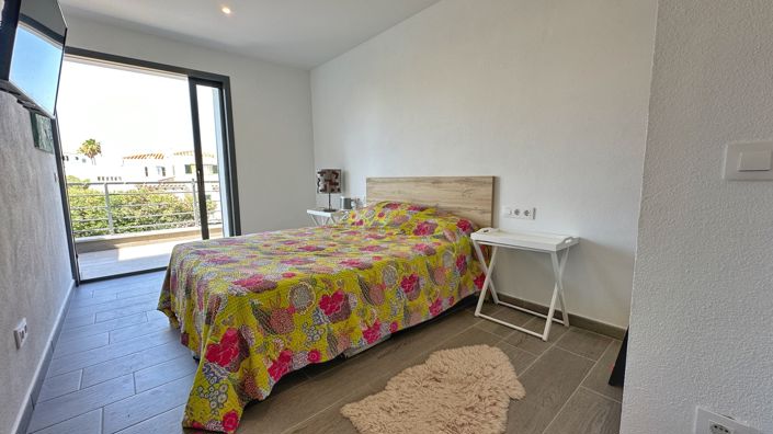 Image No.22-3 Bed Villa for sale