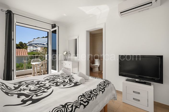 Image No.19-5 Bed Villa for sale