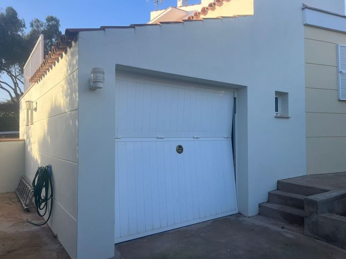 Image No.18-2 Bed Villa for sale