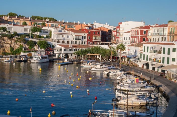 Image No.43-3 Bed Commercial for sale