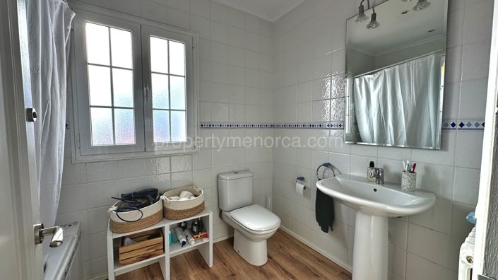 Image No.14-5 Bed Villa for sale