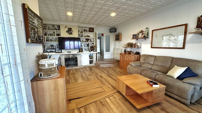 Image No.32-5 Bed Villa for sale