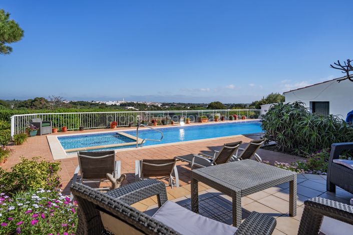 Image No.11-5 Bed Villa for sale