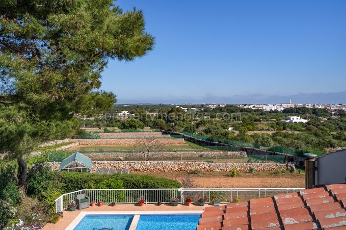 Image No.29-5 Bed Villa for sale