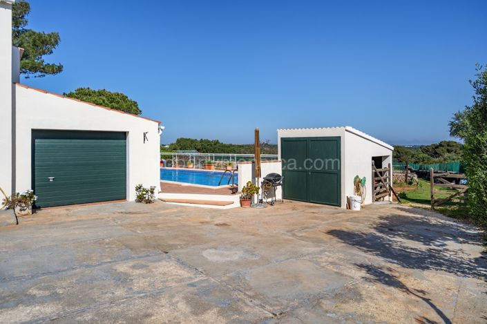 Image No.3-5 Bed Villa for sale