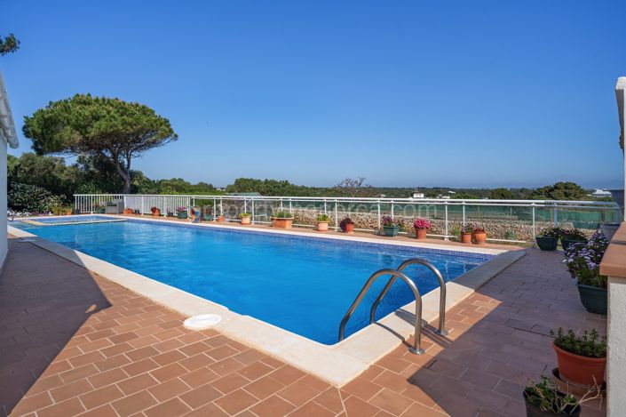 Image No.9-5 Bed Villa for sale