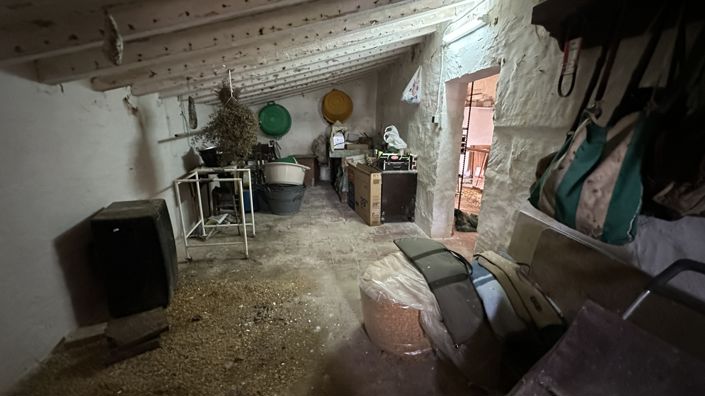 Image No.17-2 Bed Villa for sale