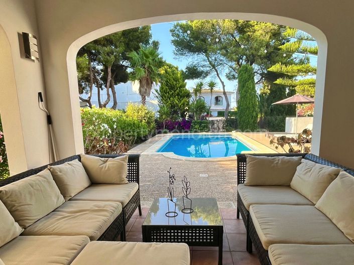 Image No.2-3 Bed Villa for sale