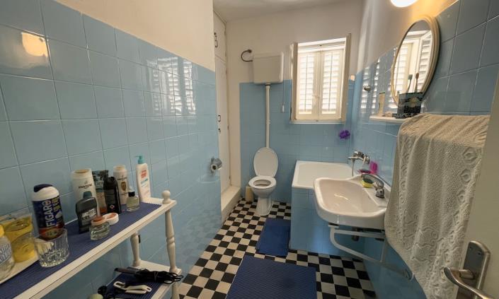 Image No.2-3 Bed House for sale