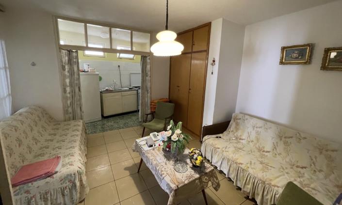 Image No.5-3 Bed House for sale