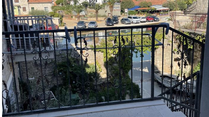 Image No.3-Maison / Villa de 3 chambres à vendre à Vrboska