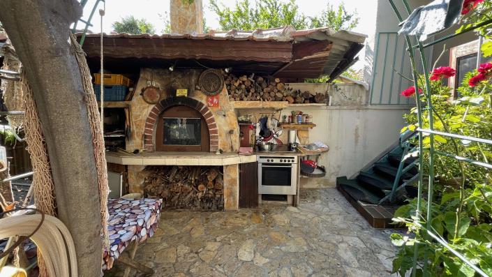 Image No.4-5 Bed House for sale