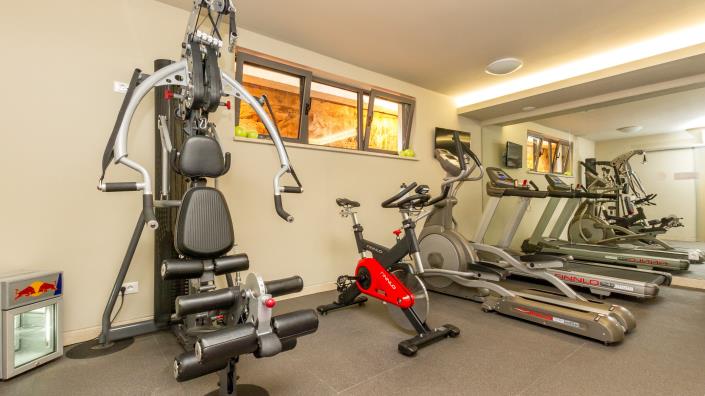 Image No.23-Maison / Villa de 5 chambres à vendre à Gdinj