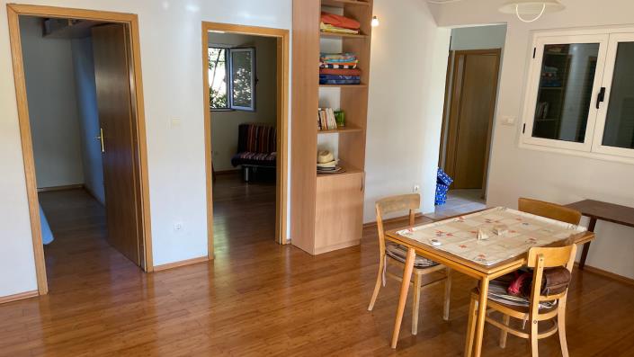 Image No.2-Maison de 2 chambres à vendre à Stari Grad