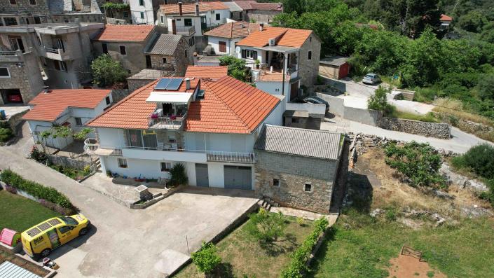 Image No.2-Maison de 2 chambres à vendre à Dol