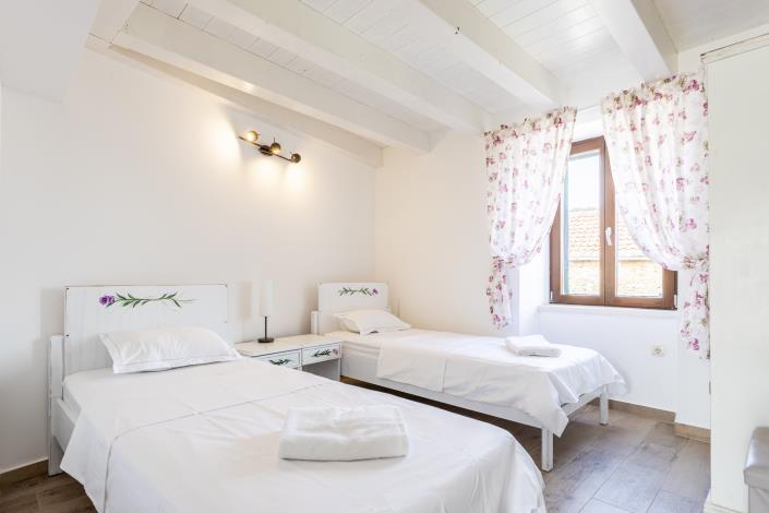 Image No.9-Maison de 3 chambres à vendre à Vrbanj