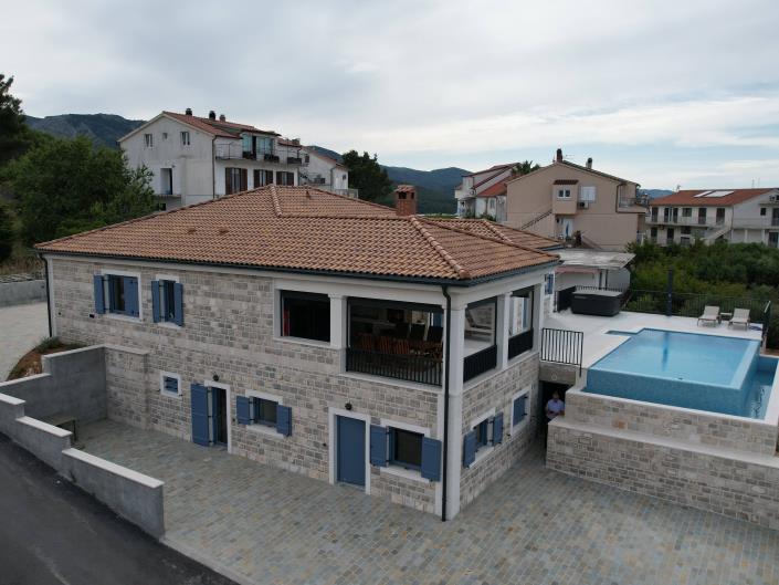 Image No.4-5 Bed Villa / Detached for sale