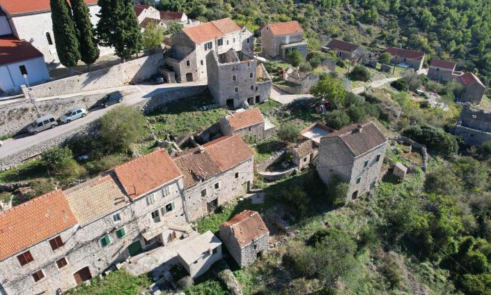 Image No.2-Maison à vendre à Velo Grablje