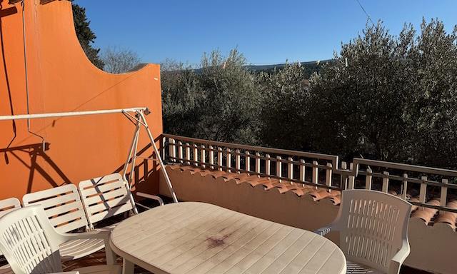 Image No.6-Maison de 3 chambres à vendre à Vrboska