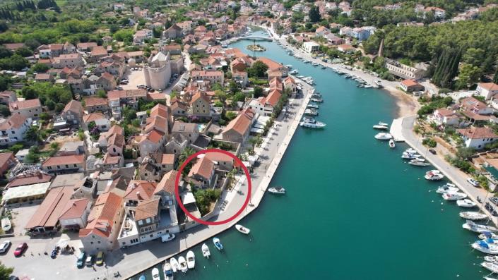 Image No.2-Maison / Villa de 3 chambres à vendre à Vrboska