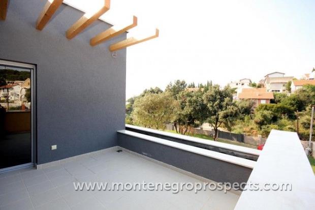 Image No.3-Villa de 3 chambres à vendre à Bar