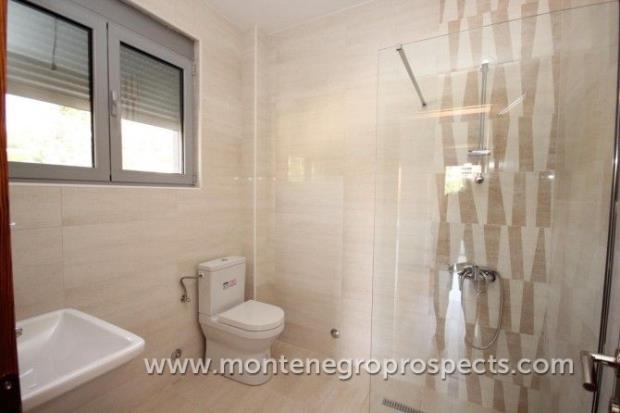 Image No.7-Villa de 3 chambres à vendre à Bar