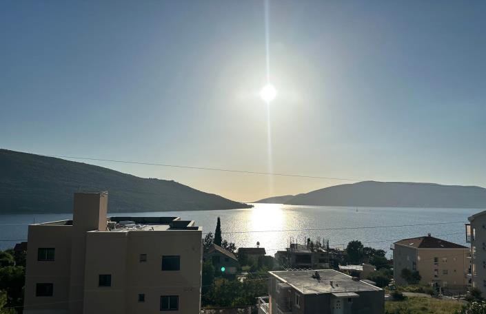 Image No.16-4 Bed House for sale