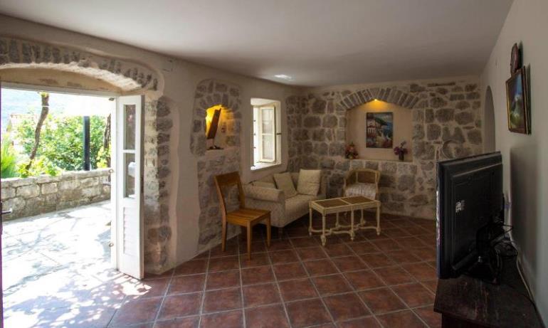 Image No.14-Maison de 2 chambres à vendre à Perast