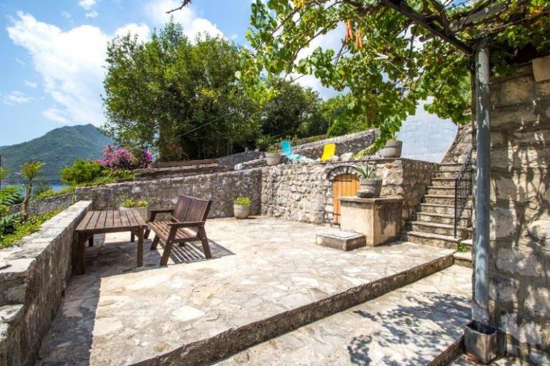 Image No.5-Maison de 2 chambres à vendre à Perast