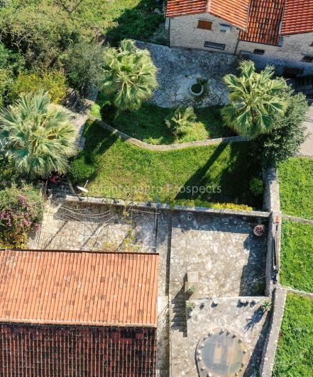 Image No.3-Maison de 2 chambres à vendre à Perast