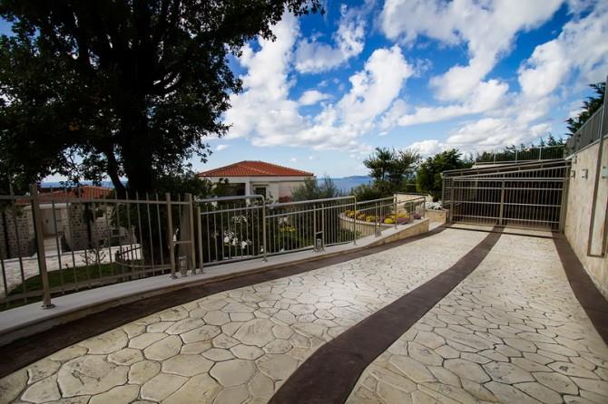 Image No.28-Villa de 4 chambres à vendre à Budva