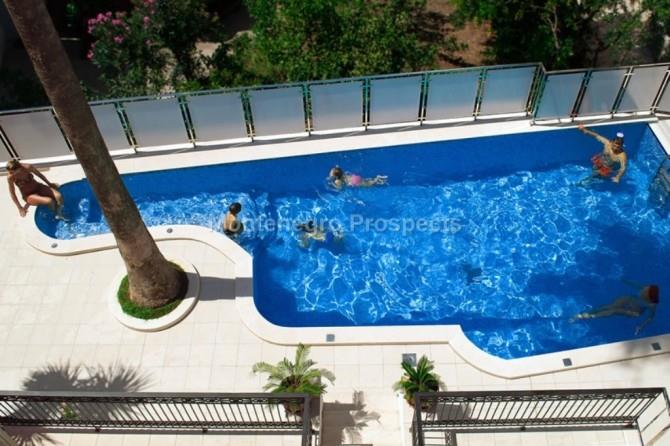 Image No.2-20 Bed Hotel for sale