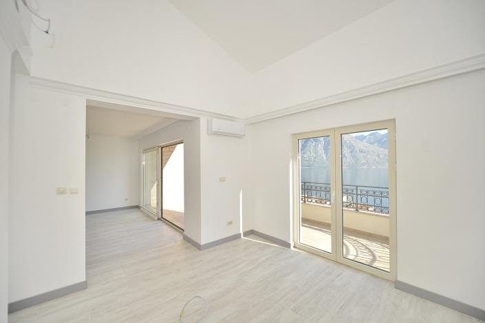 Image No.12-Appartement à vendre à Prcanj