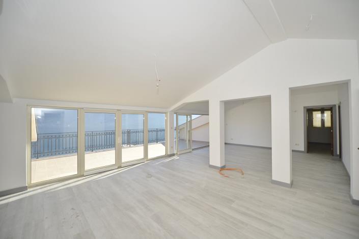 Image No.10-Appartement à vendre à Prcanj