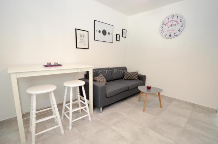 Image No.10-Maison de 10 chambres à vendre à Dobrota