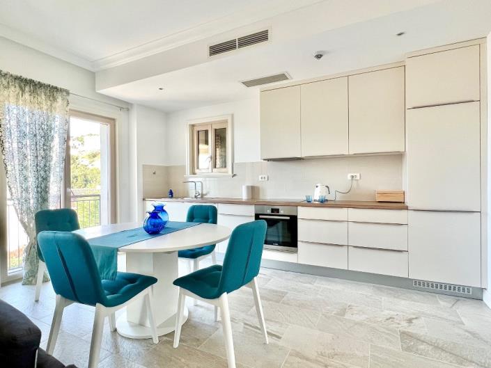 Image No.11-1 Bed Apartment for sale