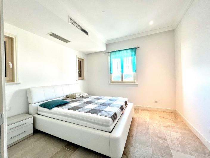 Image No.14-1 Bed Apartment for sale