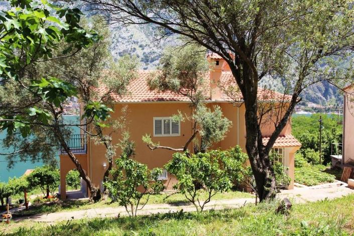 Image No.3-Villa à vendre à Kotor