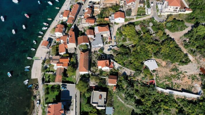 Image No.4-Propriété à vendre à Kotor