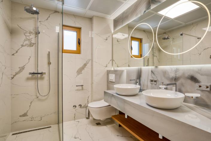 Image No.17-3 Bed Flat for sale