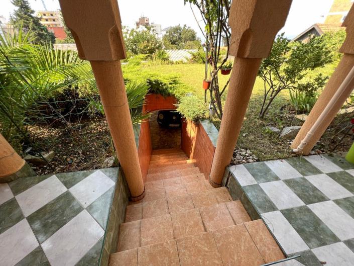 Image No.12-Villa de 6 chambres à vendre à Dobre Vode