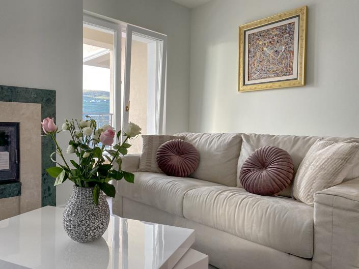 Image No.10-1 Bed Apartment for sale