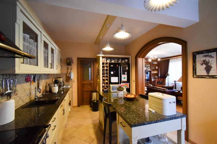 Image No.16-6 Bed Villa for sale