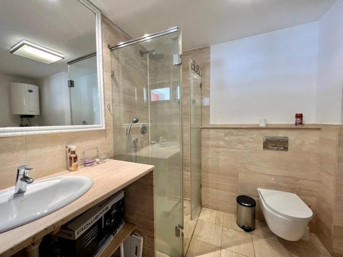 Image No.10-2 Bed Apartment for sale