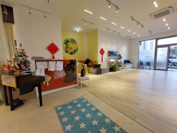 Image No.5-Commercial for sale