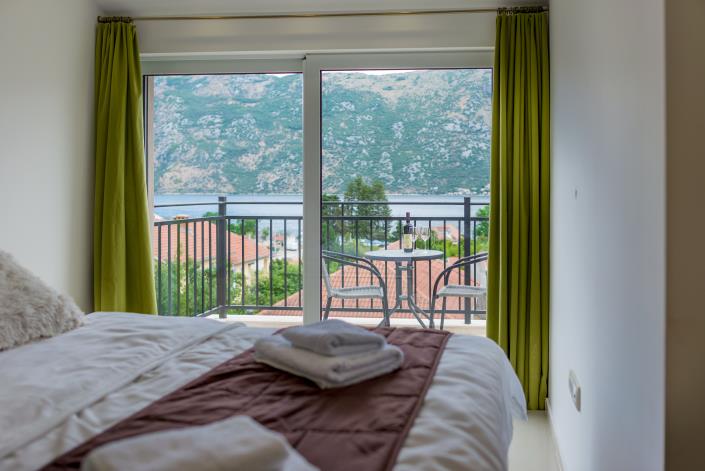 Image No.4-6 Bed Villa for sale